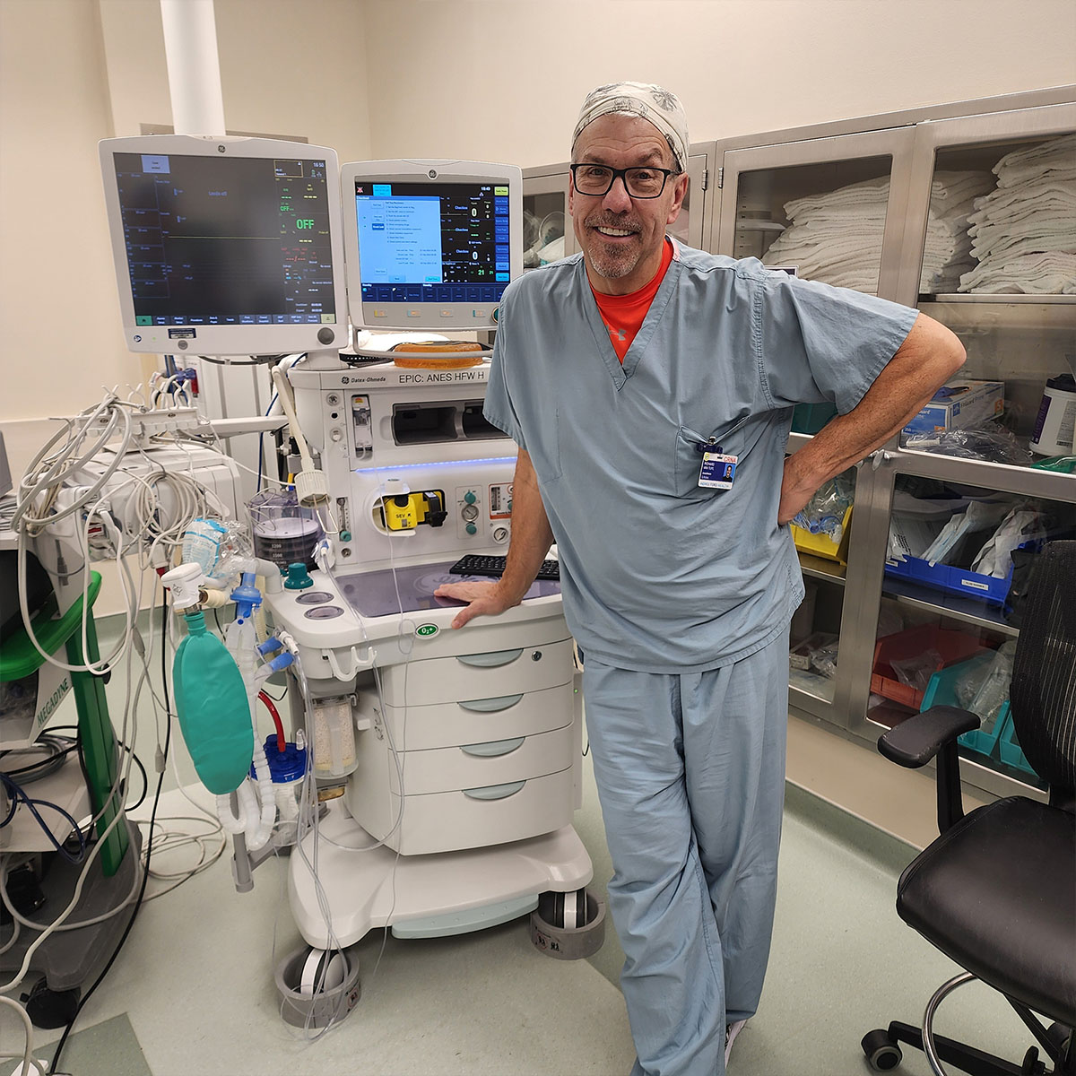 Rick VanTuyl (SMC ’80) with the anesthesia machine